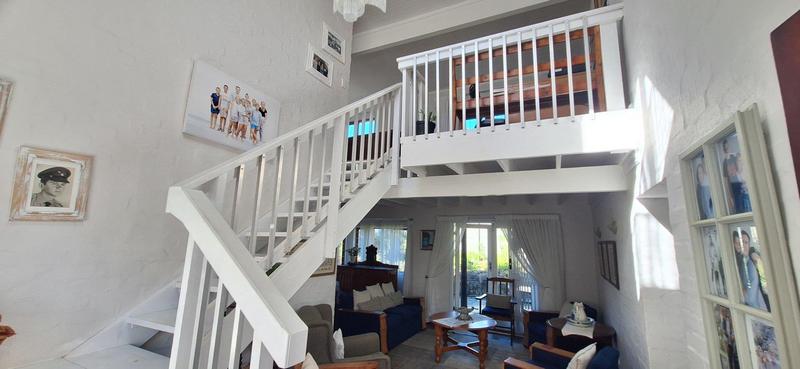 2 Bedroom Property for Sale in Fraaiuitsig Western Cape
